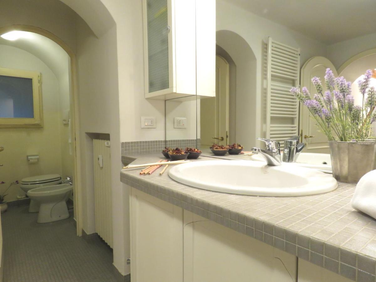 Cesare Battisti Apartment ボローニャ エクステリア 写真