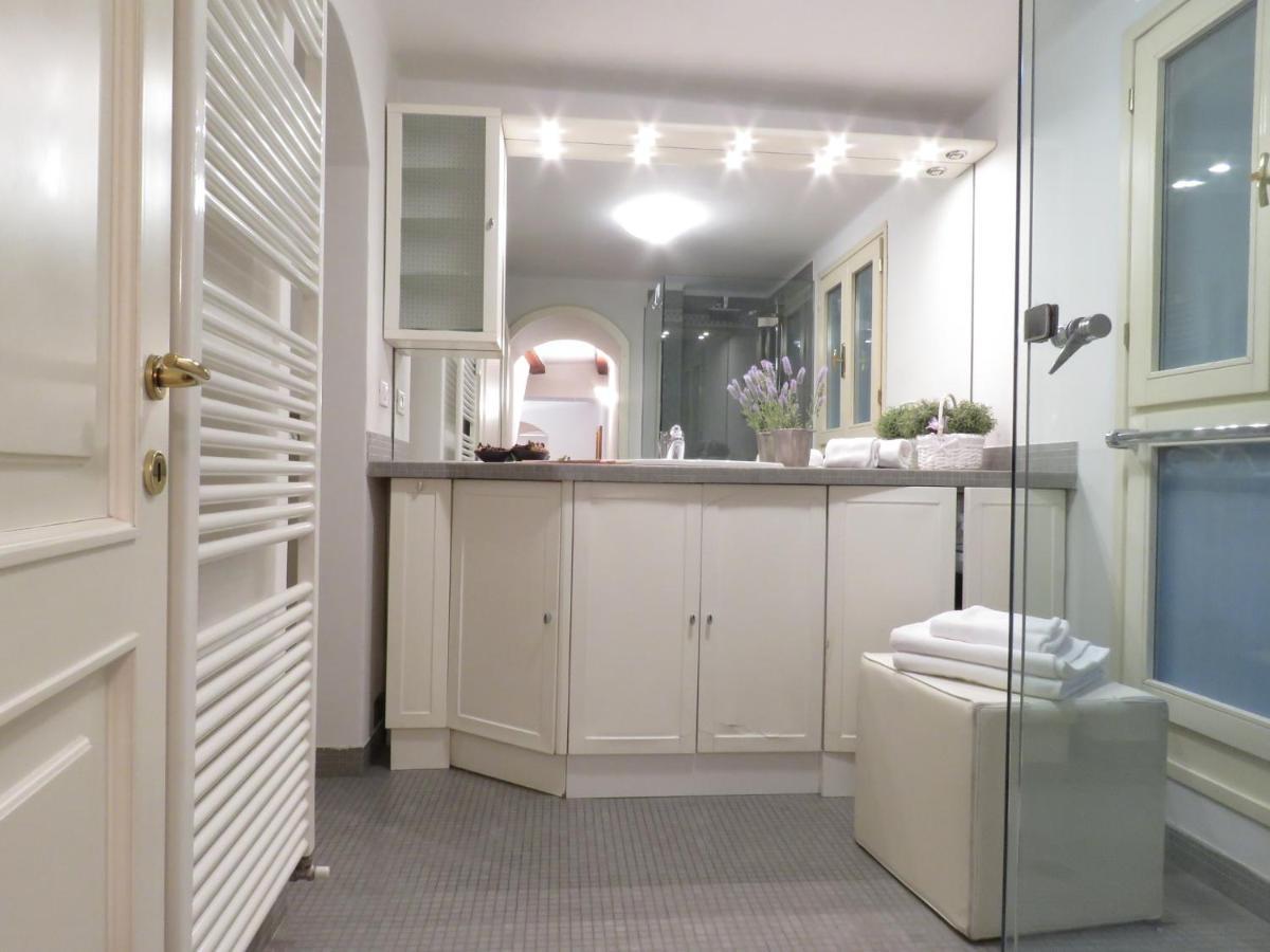 Cesare Battisti Apartment ボローニャ エクステリア 写真